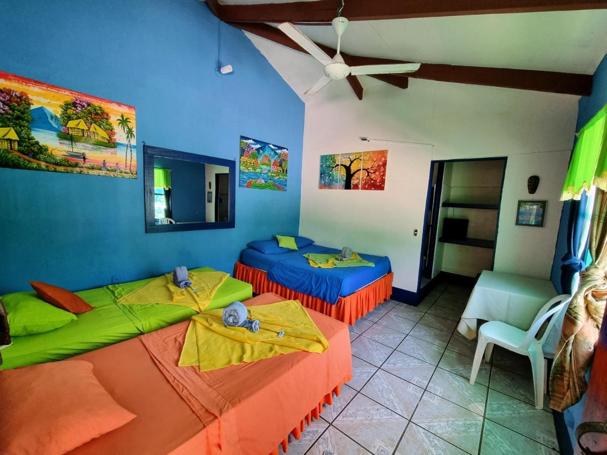 Cabinas Tortuguero Natural Экстерьер фото