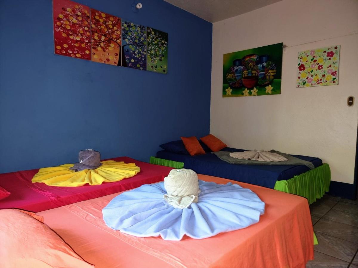 Cabinas Tortuguero Natural Экстерьер фото