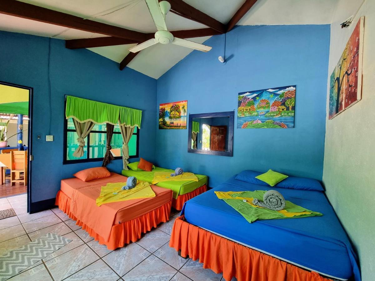 Cabinas Tortuguero Natural Экстерьер фото