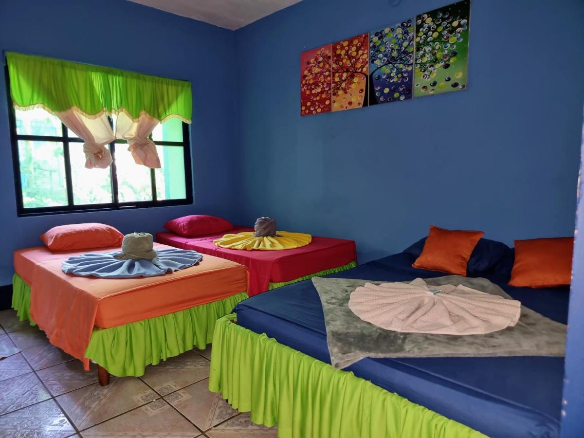 Cabinas Tortuguero Natural Экстерьер фото