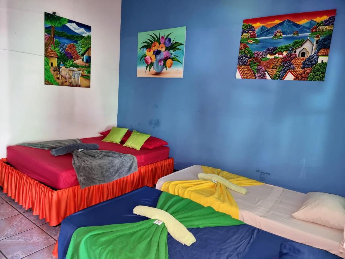 Cabinas Tortuguero Natural Экстерьер фото