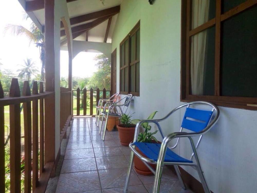 Cabinas Tortuguero Natural Экстерьер фото