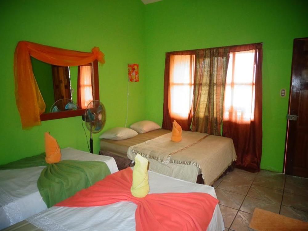 Cabinas Tortuguero Natural Экстерьер фото